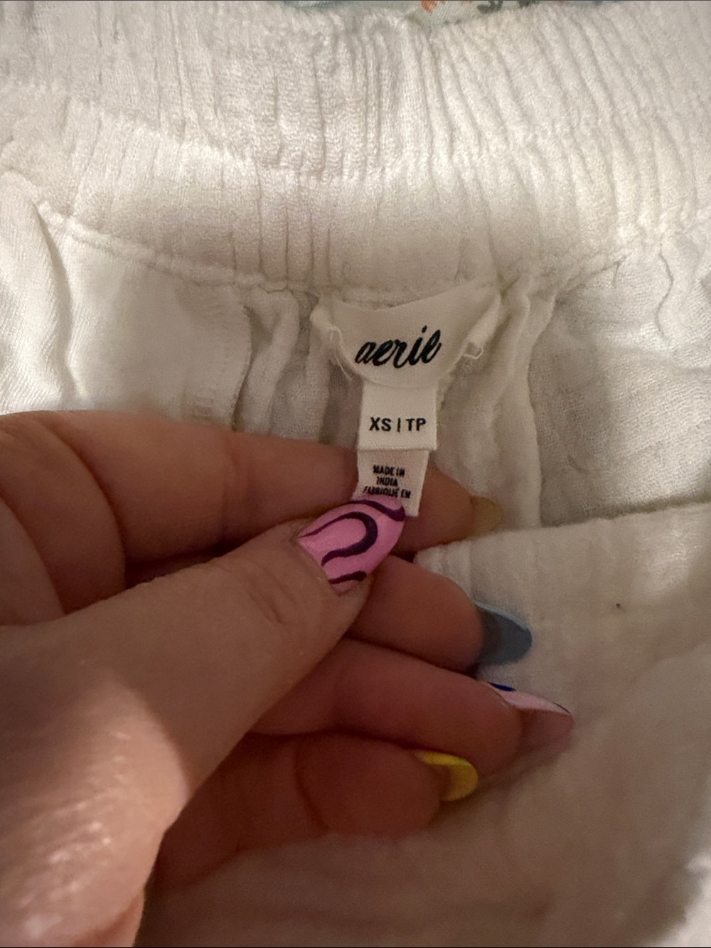Lightweight Aerie White Cotton Shorts - XS - Picture 2 of 4